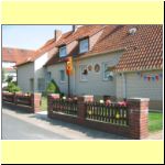 100-0046_img.html